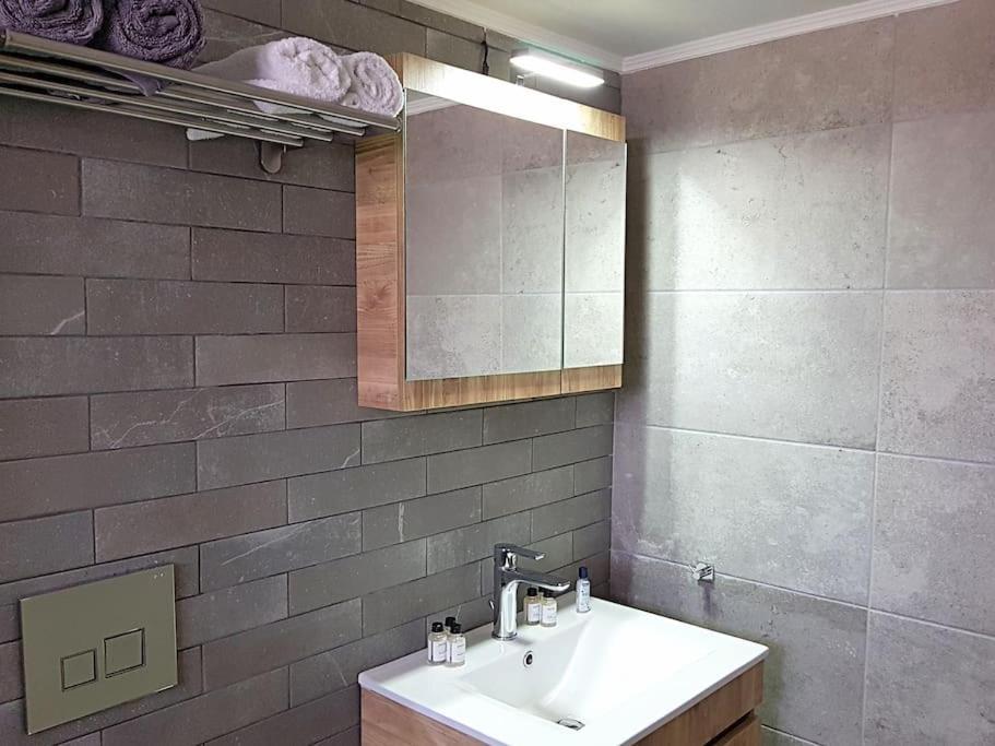 Athens Campus Renovated Studio Apartment @ Ilisia Eksteriør bilde